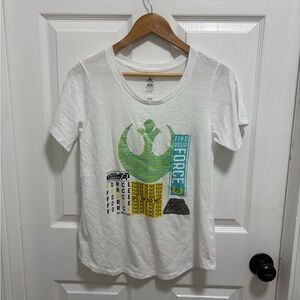 Disney Star Wars T-Shirt with Green and Blue Find your force Design